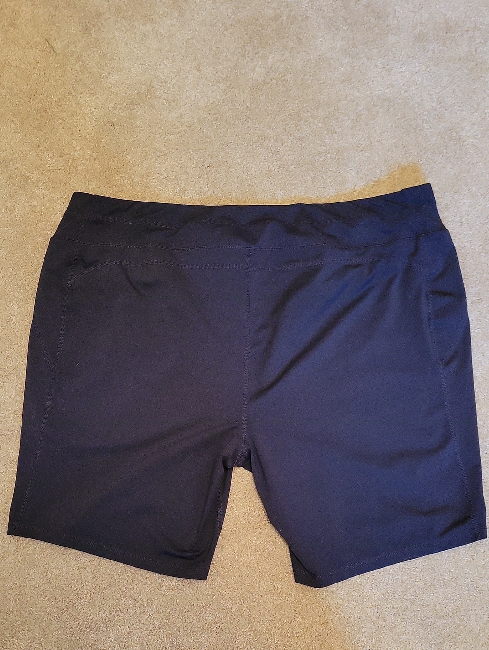 Lands' End Women's 3X Black Performance Active Shorts - Picture 2 of 4